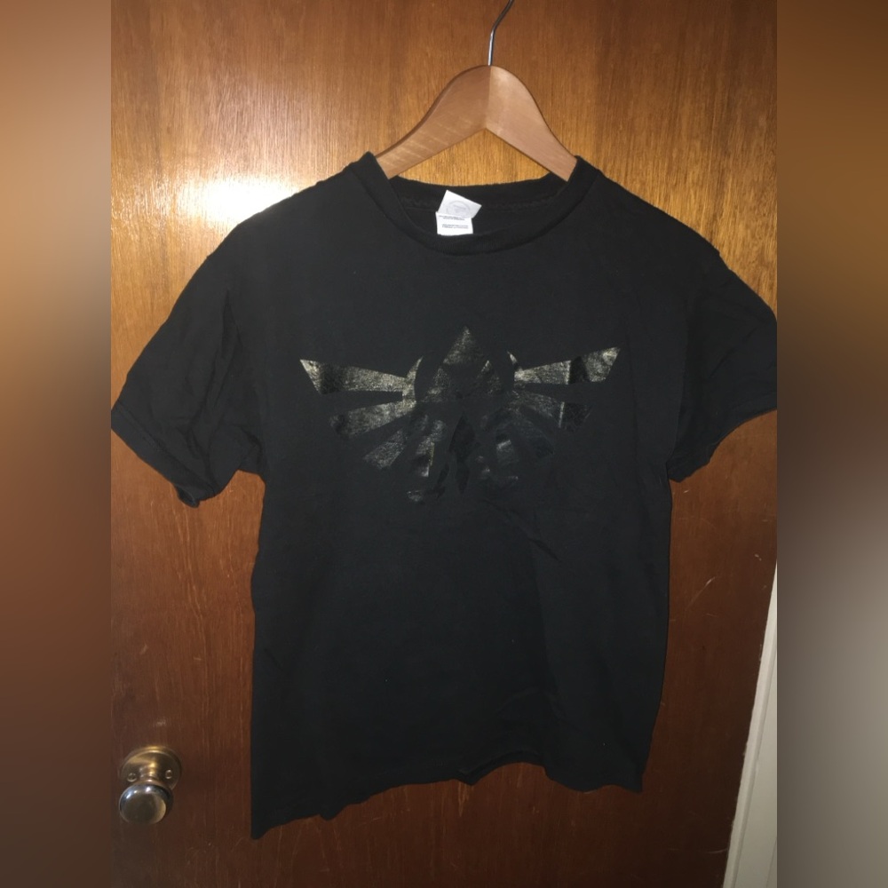 The Legend of Zelda Twilight Princess Shirt @upcyclemachine